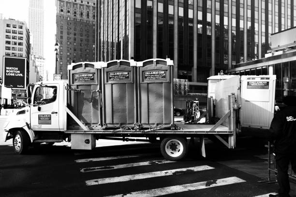 Affordable portable toilet rental in Waynesburg, OH